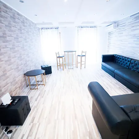 Apartment Tu Casa Old Town